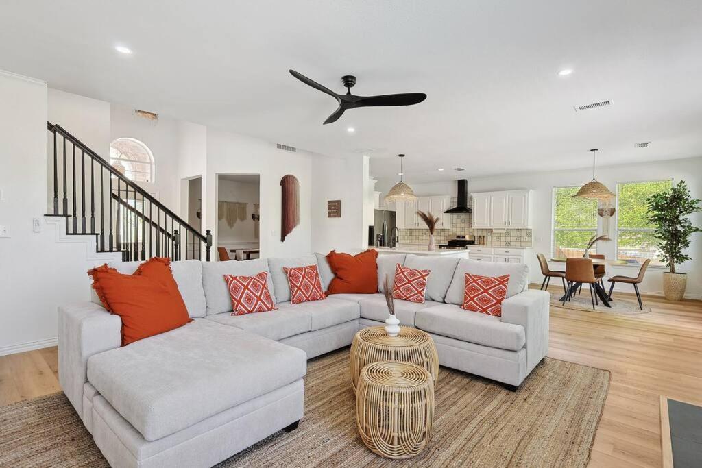 Wellness Oasis 5Br W Pool + Huge Yard + Fire Pit Βίλα Sachse Εξωτερικό φωτογραφία