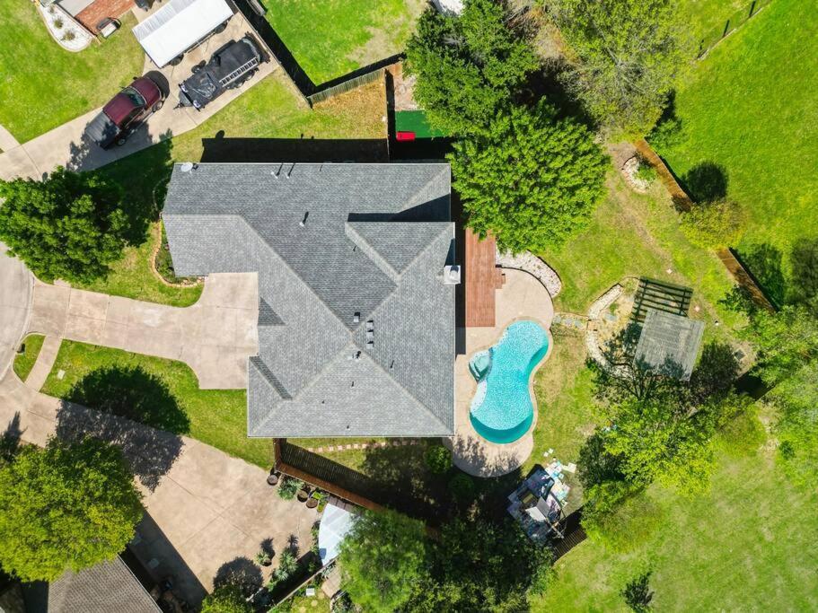 Wellness Oasis 5Br W Pool + Huge Yard + Fire Pit Βίλα Sachse Εξωτερικό φωτογραφία